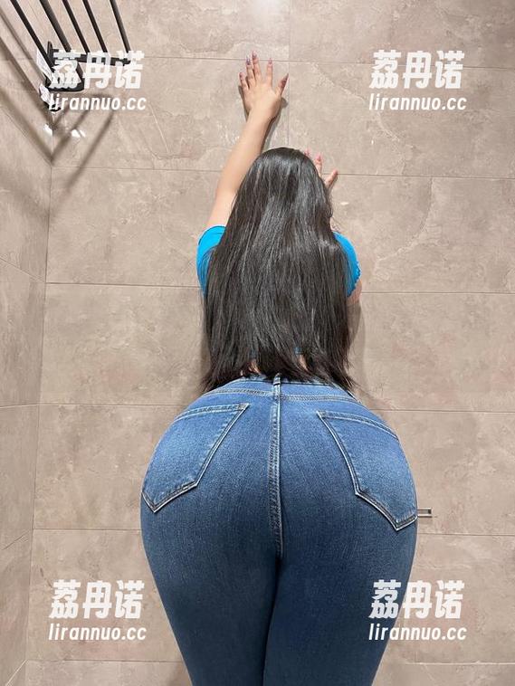 微密圈 - 120斤的小王同学双马尾合集，点击下载小心中毒哦！