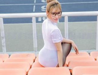 小特务根本不需要飞檐走壁，爱丝美图精选就能活成女神！