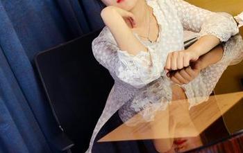PANS摄影 - 允儿套图，完美示范了如何草率地重复我们的青春与梦想——只是在不同的衣服里。
