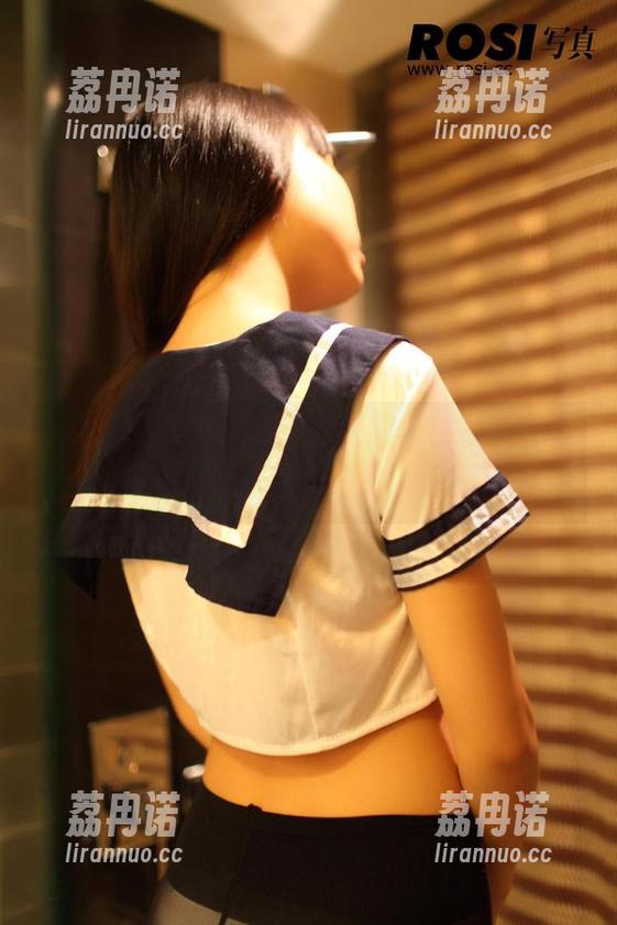在ROSI浴室狂刷在线资源，心情莫名地放松，可能是水汽的关系？