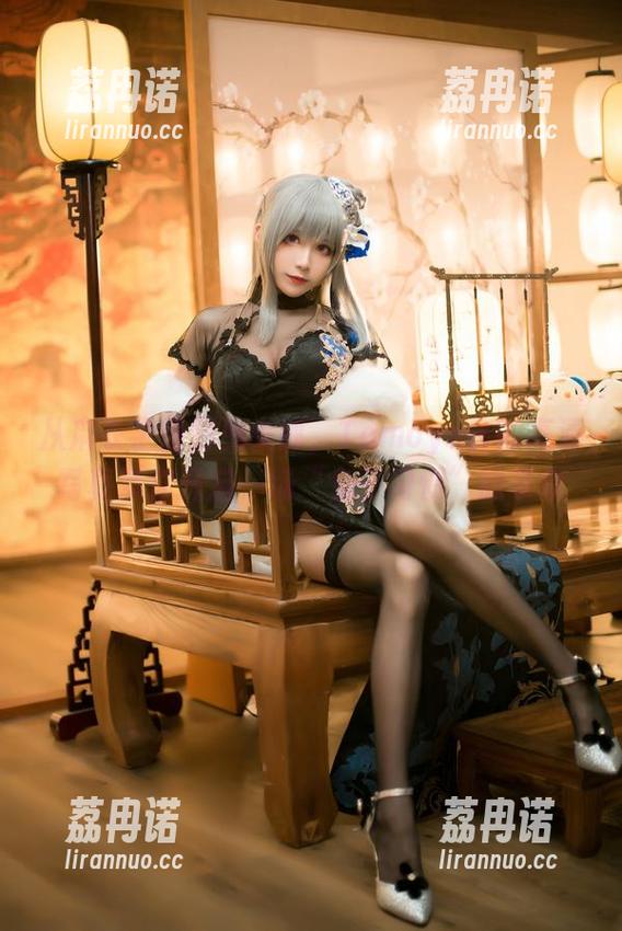 从麻衣学姐到兔女郎，Tomoyo酱的高清写真带你开启一场“兔子习惯”的革命