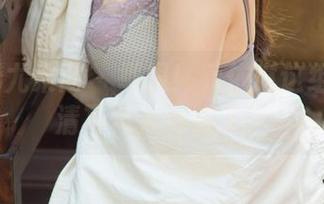 UGirls尤果网 - 举报！乔依琳这组浴缸高清写真太养眼了！