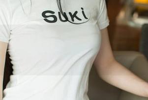 UGirls尤果网 - 免费的乔依琳婚纱图集，我的心就坐在那里不能动！