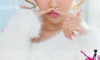 UGirls尤果网 - 在线上游览，尝试韩乐优护士的美图，补充一下我的“医属性”吧！