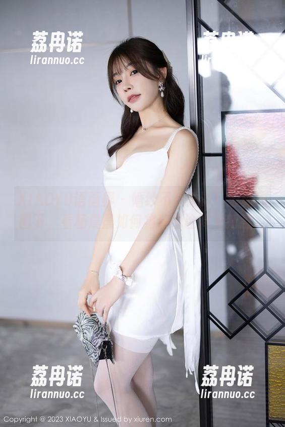 XIAOYU语画界 - 婚纱不止婚诈！最新原图下，看杨晨晨如何将传统诠释为新意。