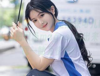 Xiuren秀人网 - 办公室版朱可儿Flower，不小心把职场magnet抖出来了，下载一睹为快吧？