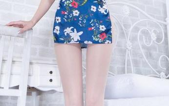 beautyleg - 下载Faye的清纯图包，看似无辜却又藏着点小心机～
