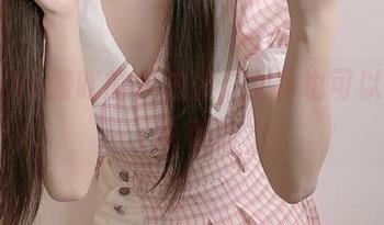 在miko酱吖的私拍里，女仆也可以如此顽皮哟