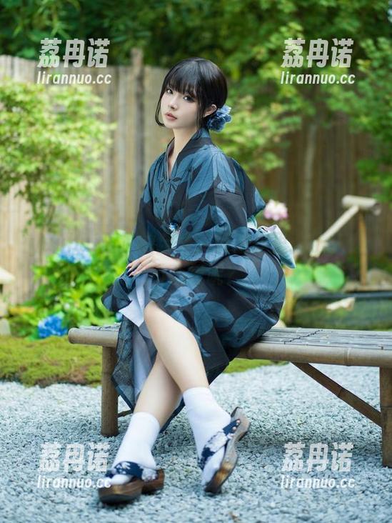 yuuhui玉汇的全集，裤里丝里藏了多少小心思呢？