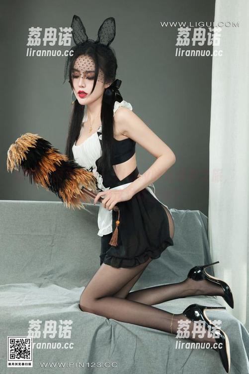 丽柜 - 图包大开！Vicky的连体衣之旅，谁会拒绝这种可爱呢？