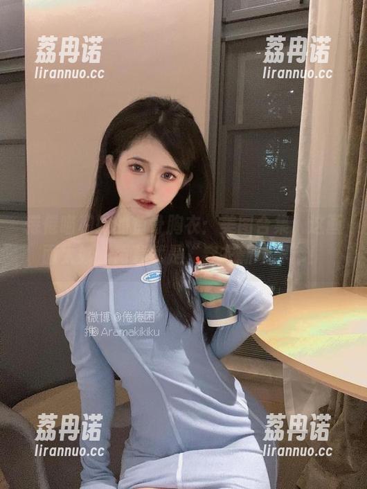 倦倦喵和她的鱼骨胸衣：美图合集，这画面太妙，简直就是“穿衣新境界”！