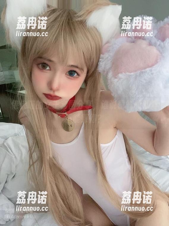 倦倦喵的女王套图分享，谁说霸气和可爱不能兼得？