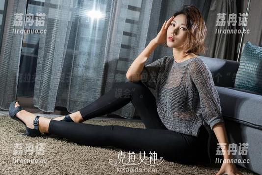 克拉女神 - 璇子，户外，总会有图包发光发热，恰好是个“美丽误会”。
