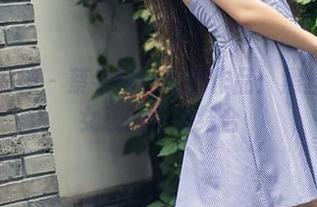 头条女神 - 蔡老师的私拍作品：黑丝与坏女孩的完美结合