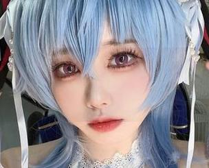 就她这样，安食Ajiki还真能把“死之宫环奈”cos得这么出彩，分享时间到！