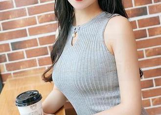 尤蜜荟 - 在作品与花火之间，龙女宝宝的夏日祭让人迷失方向
