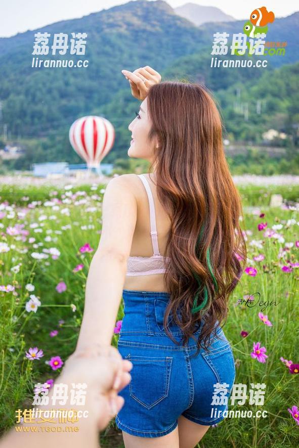 推女神 - 绮里嘉Ula的全套连体衣：下载完记得小心隐藏的电流感哦！