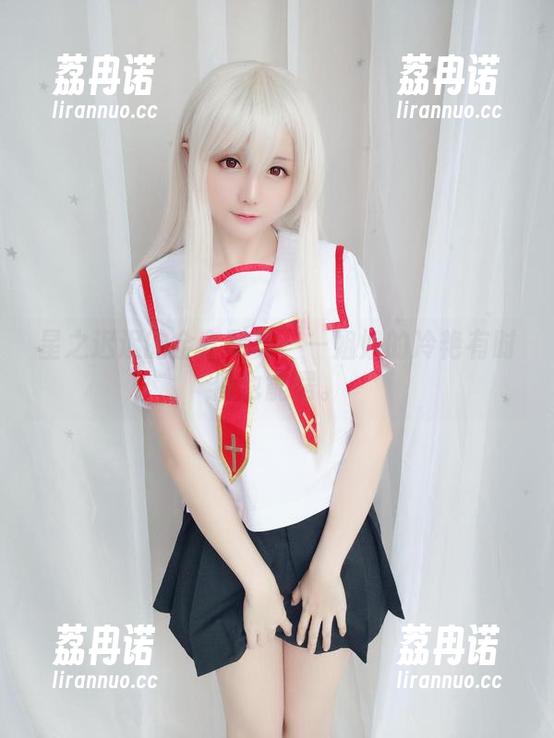 星之迟迟的全套写真——姐姐的冷艳有时候也能愣。