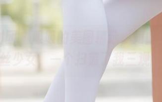 森萝财团 - 吸吸的美图精选，如此小清新的白丝少女，一个扫荡了我三观的创意