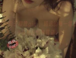 婚纱作品集来自于樱晚gigi，精选的每一缕蕾丝，都像是在和我悄悄耳语。