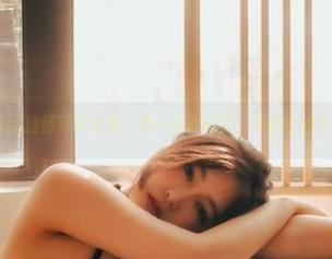 樱晚gigi迷情写真全集，选一张就好了，不然会晚生晚睡。