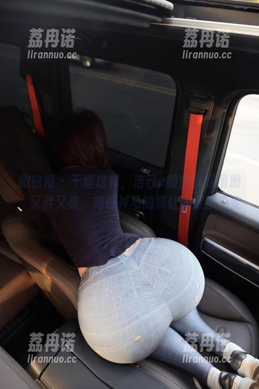 微密圈 - 干嘛这样，洁己u的兔女郎图册，又胖又美，肉感神马的真让人捉摸不定