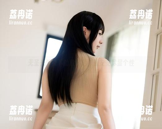 无圣光渲染下的放课后，浅安安尽显个性