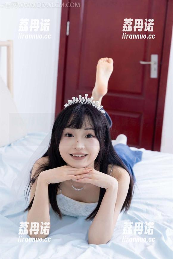 物恋传媒 - 我说佳琪的这些免费写真，右手年华是不是太迷人了点？