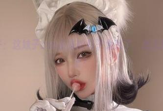 狐洛洛子：这妹子cos出来的样子太绝了，怎么能这么可爱？