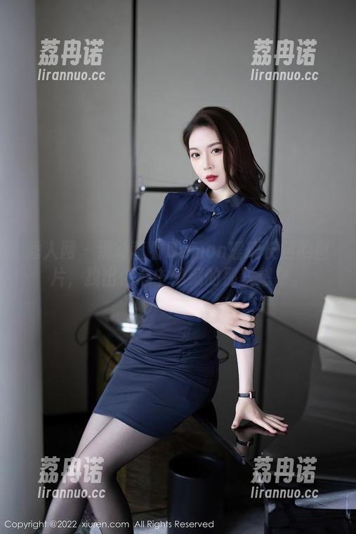 秀人网 - 滑动查看Demon瑶瑶长腿的图片，找出你心中隐藏的那些想象。