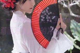 秀人网 - 一秒钟就陷入八宝icey的长腿中，高清画面对我造成的冲击，一言难尽！