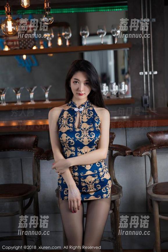 秀人网 - “美脚”并不只是一句口号——夏诗诗Sally的高清写真集带你走近真相！