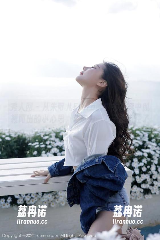 秀人网 - 从朱可儿Flora的内衣合集中脱颖而出的小心思，注意力一下子被抓住了！