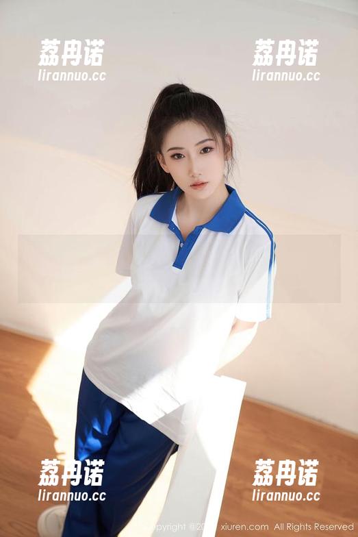 秀人网 - 寻觅，免费的温妮水手服图片，感觉又是套路一波