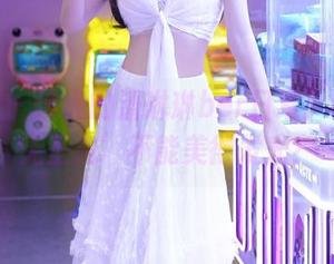 秀人网 - 没光的潘琳琳ber日常：谁说‘无圣光’不能美得发光？