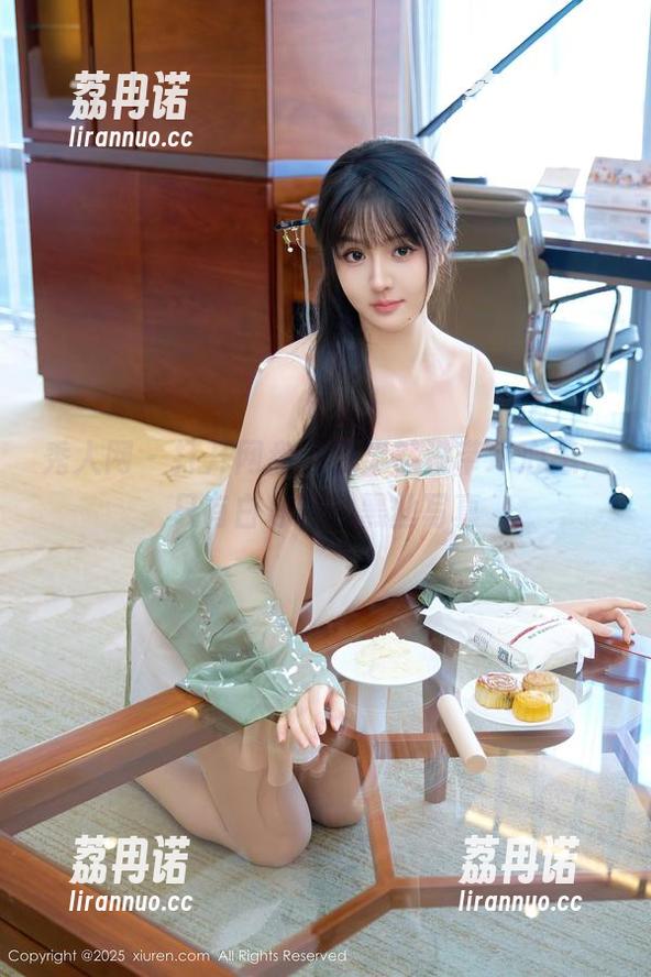 秀人网 - 打开网盘，我果然没带坏心思，只有白琮瑗的黑丝写真