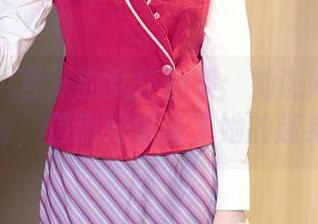 秀人网 - 言沫的女仆合集：她说她来为我服务，但我好像成了她的迷弟…