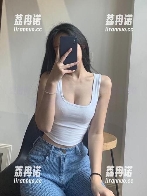 微密圈 - 打开卫星高清，粉色的猪陈佩奇的“把脸贴过来”都是细节