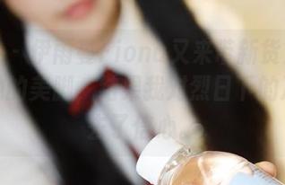美媛馆 - 伊雨蔓Fiona又来带新货！最新分享她的美脚，结果我对烈日下的凉鞋失去了信心。