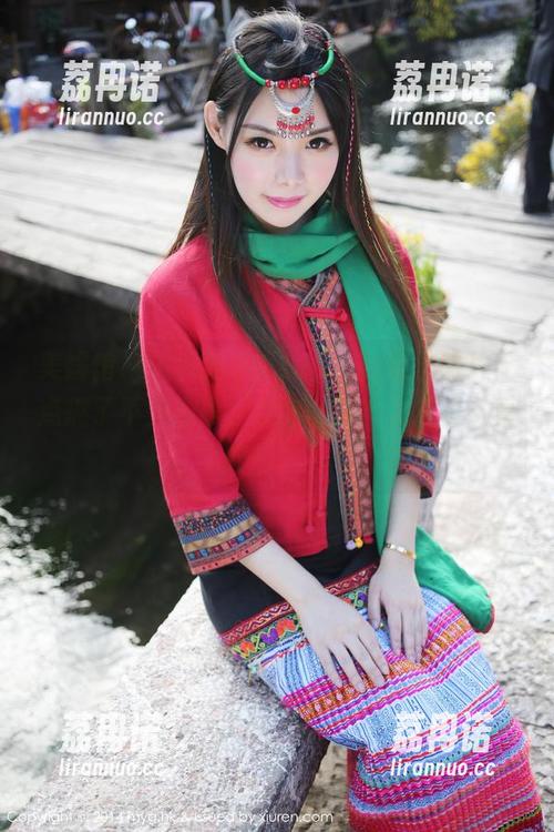 美媛馆 - 听说狐小妖Baby的女孩照片，点燃了不少心思，你怎么看？（我是认真好奇！）