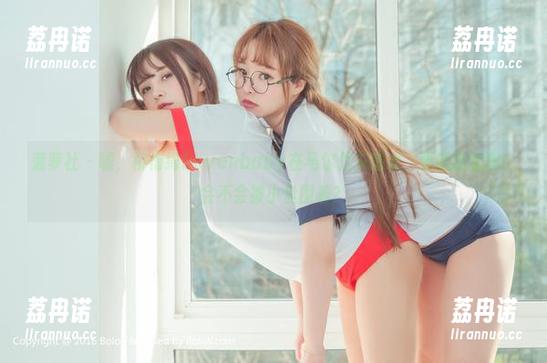 菠萝社 - 嘘，柳侑绮Sevenbaby在马尔代夫潜水，更新新套图！会不会被小鱼围着？