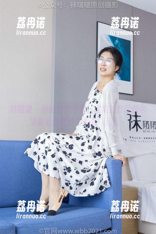 袜啵啵 - 你绝对想不到，小沫的皮鞋图包里竟有这样的“鬼畜”元素～