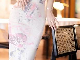 语画界 - 最新展示：周思乔betty的女王美图，天哪，我觉得我也想穿上皇冠！