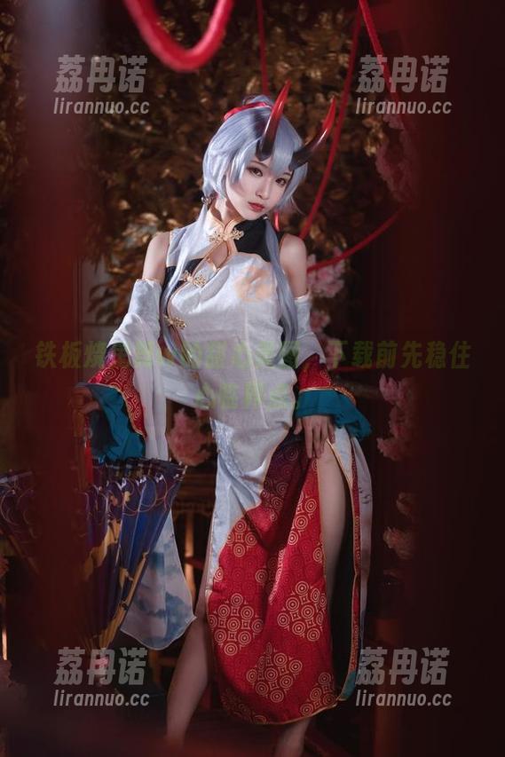 铁板烧鬼舞w的甜心美图，下载前先稳住心临界点。