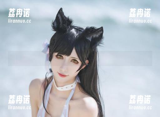 云端的优雅：雅祈masaki觉得空姐cos合集好玩又有趣