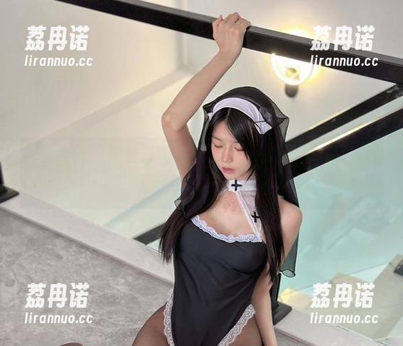 微密圈 - 鱼神鱼最新婚纱写真，更新了，我又在思索，在想些什么？