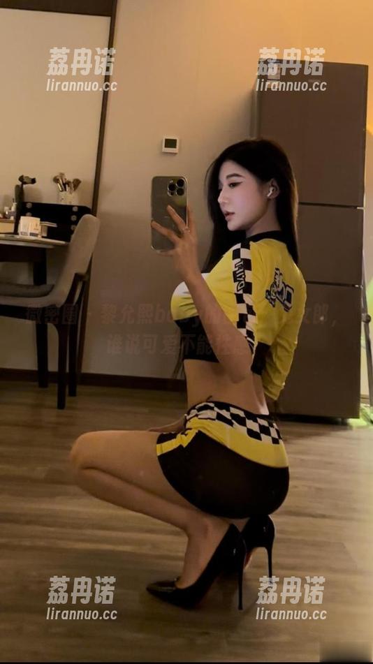 微密圈 - 黎允熙baby的图包：兔女郎，谁说可爱不能性感？