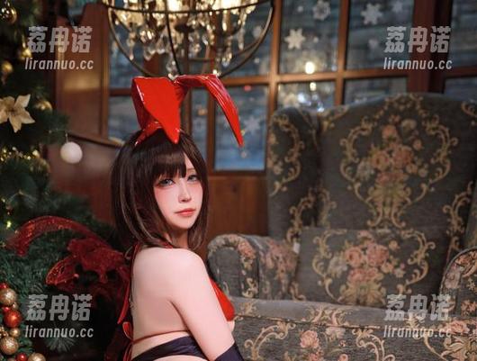 黑白御猫的靡烟旗袍，个中滋味不妨分享给懂的人